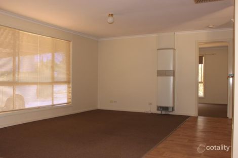 Property photo of 4 Pogona Court Roxby Downs SA 5725