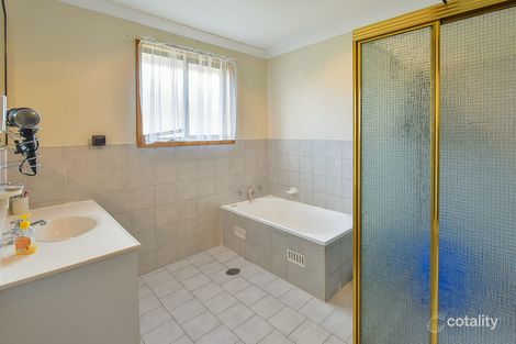 10 Park Ave, Tahmoor, NSW 2573