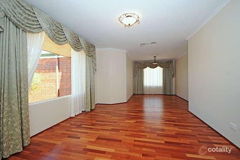 Property photo of 15 Vere Parkway Canning Vale WA 6155