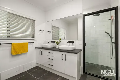 Property photo of 65 Broxburn Circuit Spring Mountain QLD 4300