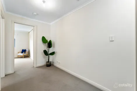 Property photo of 2/111 Kings Road Salisbury Downs SA 5108