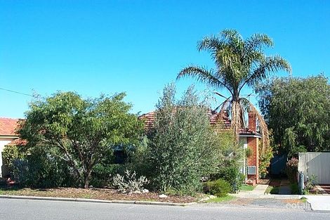 21 Shepherd St, Beaconsfield, WA 6162