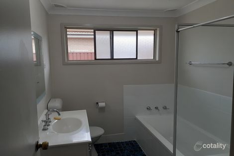 21 Bimbi Pl, Bonnyrigg, NSW 2177