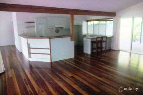 Property photo of 14 Lake View Court Weyba Downs QLD 4562