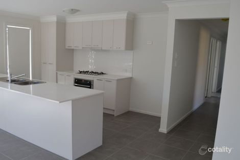 Property photo of 16 Clancy Court Rothwell QLD 4022
