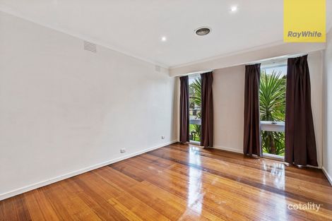 Property photo of 1 Apsley Court Ferntree Gully VIC 3156