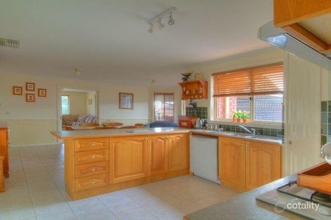 Property photo of 7 Barton Mews Berwick VIC 3806