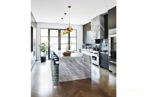 104 Tulipwood St, Collingwood Park, QLD 4301