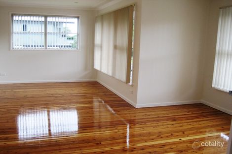 Property photo of 24 Brinawa Street Mona Vale NSW 2103