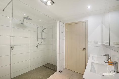 Property photo of 29 Yoolantie Crescent Nerang QLD 4211