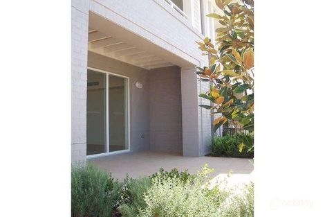 Property photo of 16 Juniper Drive Breakfast Point NSW 2137