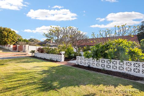 57 Redwood Cres, Melville, WA 6156