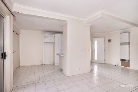 Property photo of 15 Brecon Nook Craigieburn VIC 3064