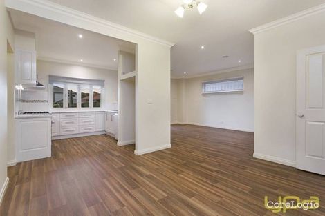 Property photo of 5 Possum Tail Run Sunbury VIC 3429