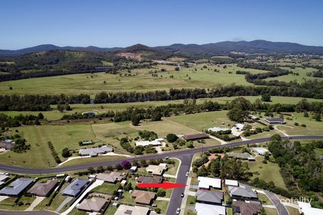 5 Preston Dr, Macksville, NSW 2447