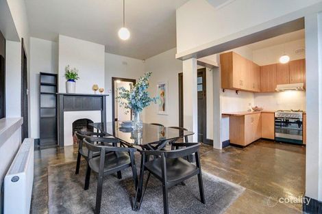 Property photo of 18 Rockbeare Grove Ivanhoe VIC 3079