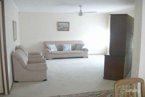 Property photo of 14 Azalea Place Macquarie Fields NSW 2564
