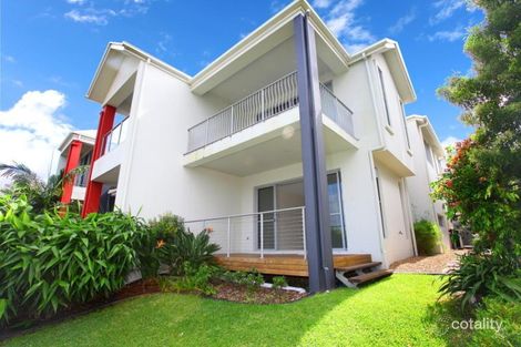 Property photo of 1/5024 Emerald Island Drive Carrara QLD 4211
