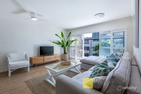 15/29 Old Burleigh Rd, Surfers Paradise, QLD 4217