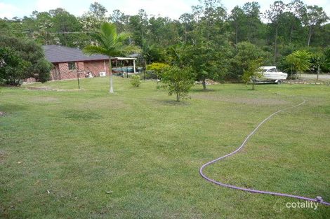 8 Connemara Rd, Gaven, QLD 4211