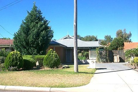 12 Towton St, Redcliffe, WA 6104