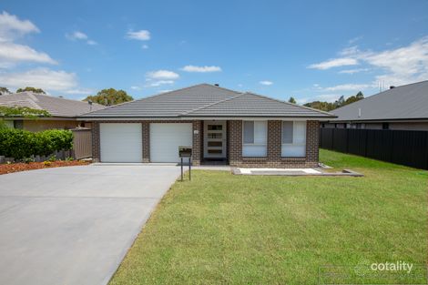 Property photo of 24 Majestic Road Largs NSW 2320