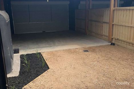 Property photo of 4 McComb Lane Cranbourne VIC 3977
