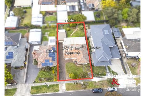 Property photo of 5 Pines Grove Oak Park VIC 3046