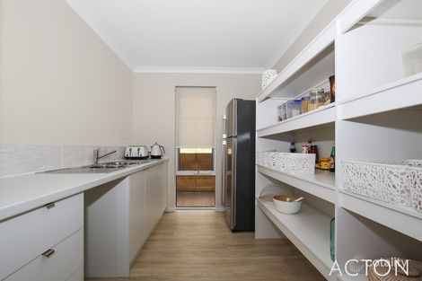 Property photo of 3 Seeana Pass Halls Head WA 6210