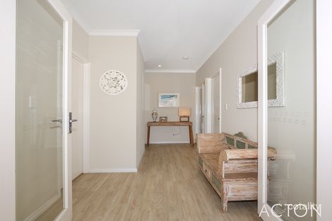 Property photo of 3 Seeana Pass Halls Head WA 6210