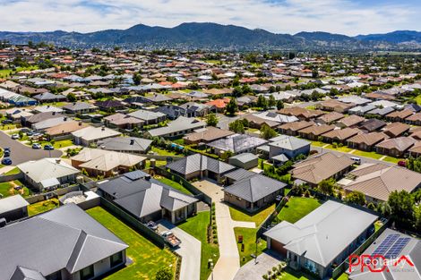 Property photo of 1 Gabriella Way Hillvue NSW 2340
