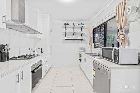 Property photo of 10 Carter Close Smithfield QLD 4878