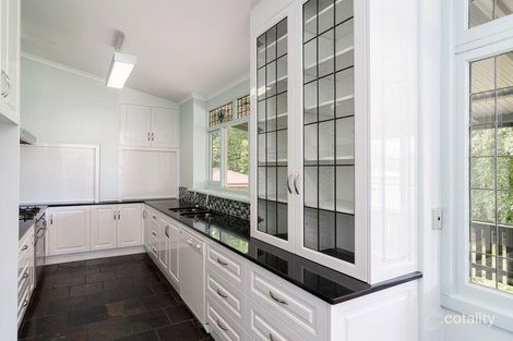 Property photo of 11 Albert Road Mount Barker SA 5251