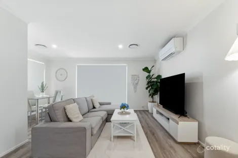 Property photo of 9 David Place Mount Annan NSW 2567