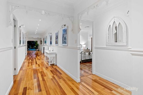 Property photo of 38 Whitsunday Drive Currumbin Waters QLD 4223