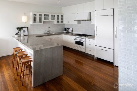 Property photo of 30 Wendell Street Norman Park QLD 4170