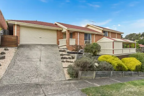 Property photo of 37 Avebury Drive Berwick VIC 3806
