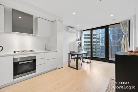 Property photo of 2207/135 A'Beckett Street Melbourne VIC 3000