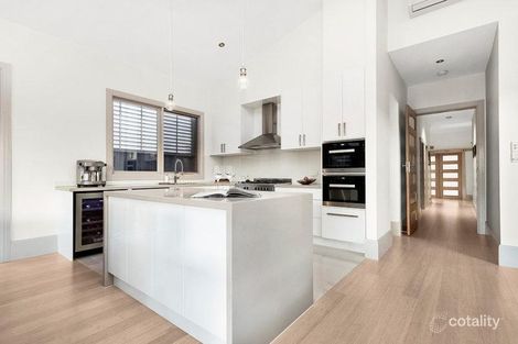 Property photo of 24 Rothesay Avenue Elwood VIC 3184