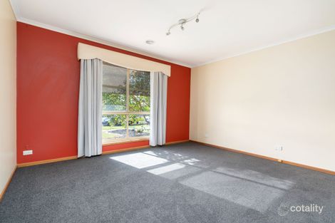 Property photo of 9 Roadshow Drive West Wodonga VIC 3690