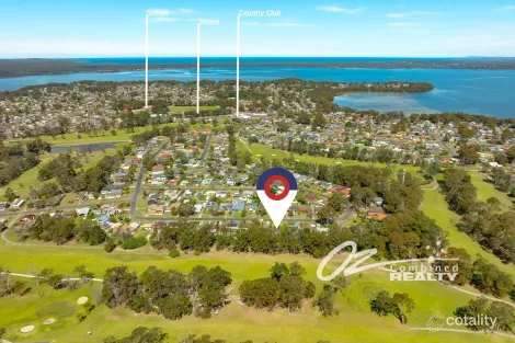 Property photo of 81 Waratah Crescent Sanctuary Point NSW 2540