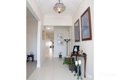 Property photo of 3/8 Cinnamon Way Aberfoyle Park SA 5159