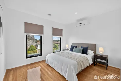 Property photo of 2/23 Carol Grove Tullamarine VIC 3043