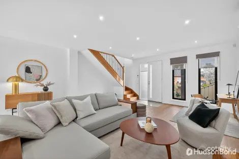 Property photo of 2/23 Carol Grove Tullamarine VIC 3043