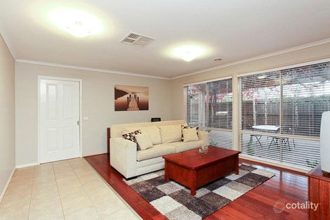 Property photo of 14 Diamond Drive Werribee VIC 3030