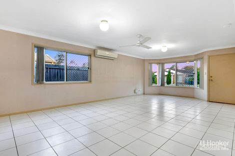 Property photo of 44 Benbek Circuit Sunnybank Hills QLD 4109