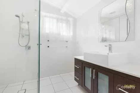 Property photo of 11 Woodland Close Torquay QLD 4655