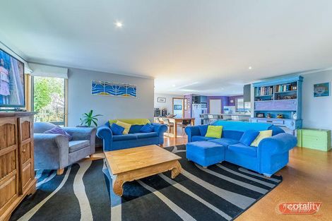 Property photo of 41 Katherine Circuit Cowes VIC 3922