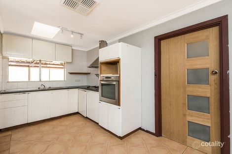 Property photo of 6 Aldworth Crescent Gosnells WA 6110