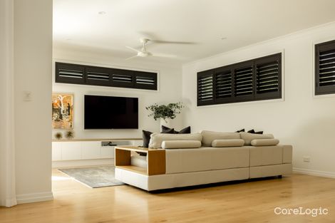 Property photo of 19 Wahroonga Road Ashgrove QLD 4060